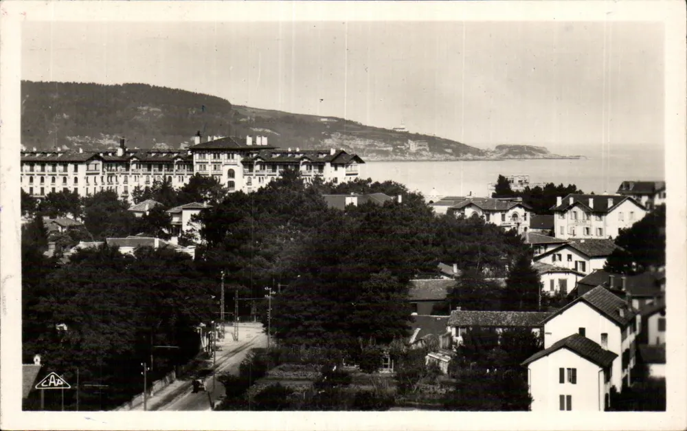 Hendaye - Vista geral e o Cabo Figuier — (47) & REAL-PHOTO & C.A.P. - PARIS - Frente