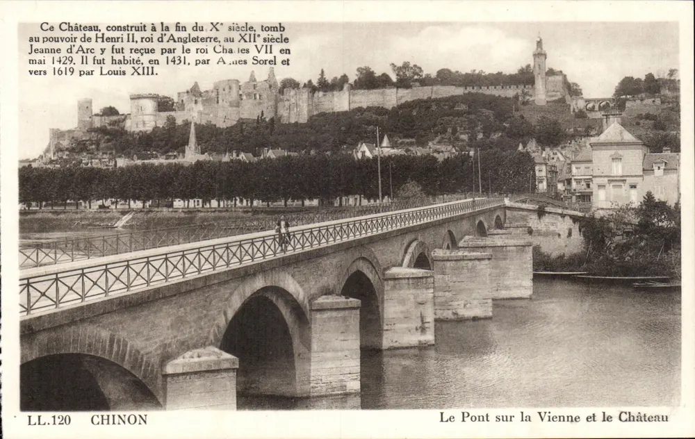 Die Brücke über die Vienne und das Schloss — Chinon — LL.120 - Vorderseite
