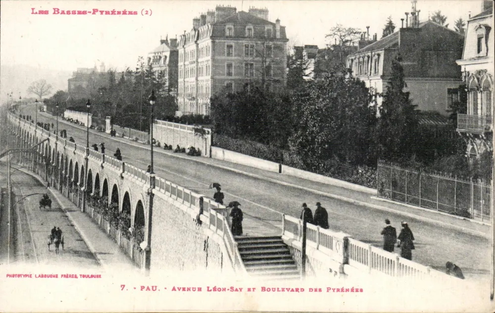 Pau - Avenue Léon-Say en Boulevard des Pyrénées — Fototypie Lasbuche Frères, Toulouse, n°7 - Voorkant
