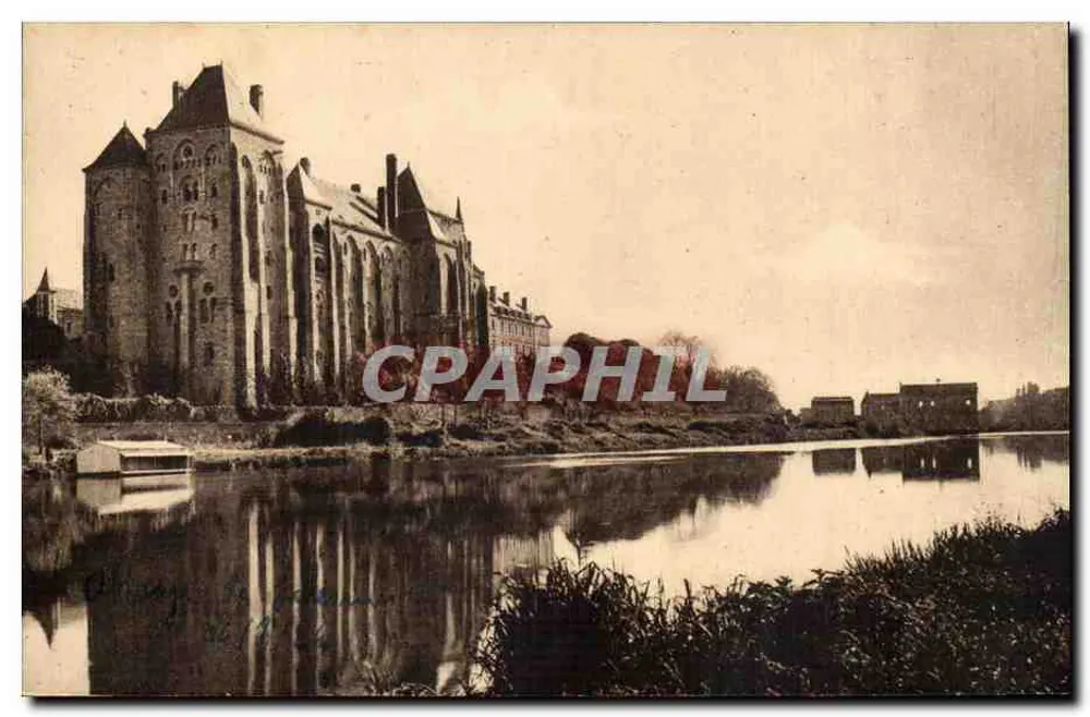 A Abadia de São Pedro de Solesmes — vista da margem direita da Sarthe — J. Malco, Sable - Frente