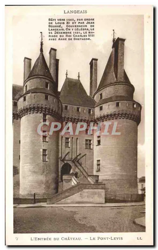 Der Eingang zum Schloss — Le Pont-Levis — Langeais - Vorderseite