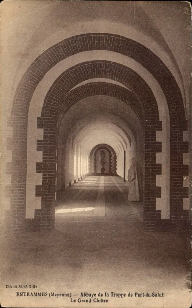 Entrammes (Mayenne) — Abtei la Trappe de Pert-du-Salut, Der Große Cloister — Abbé Gille - Vorderseite