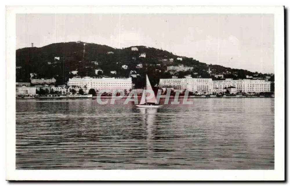 Cannes — Die Hotels der Croisette — Ansicht vom Meer - Vorderseite