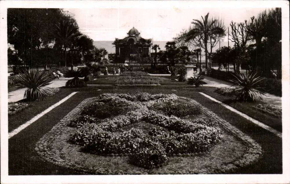 Menton - O Jardim Público — editor A.P. Strasbourg, n°57 - Frente