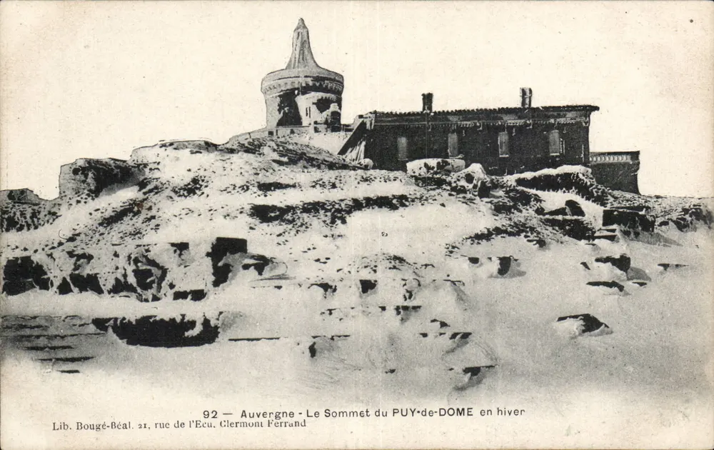 Der Gipfel des Puy-de-Dôme im Winter — Lib. Bougé-Béal, 21 rue de l'Écu, Clermont-Ferrand - Vorderseite