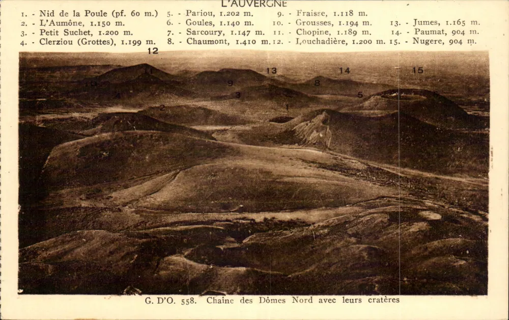Nördliche Kette der Dômes mit ihren Kratern — Auvergne — G.D'O. 558 - Vorderseite