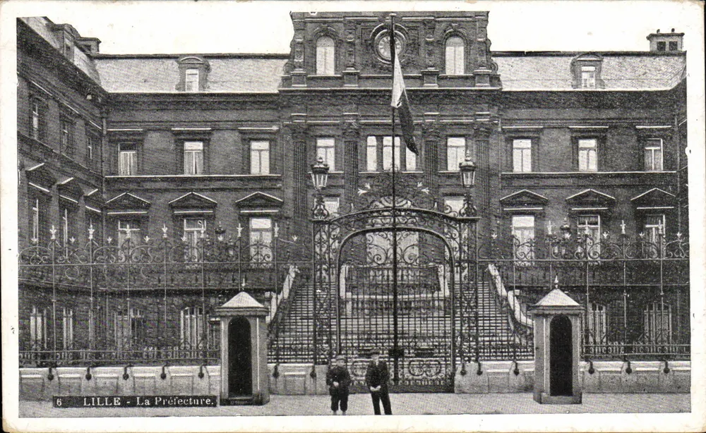 LILLE - A Prefeitura — editor desconhecido, n°6 - Frente