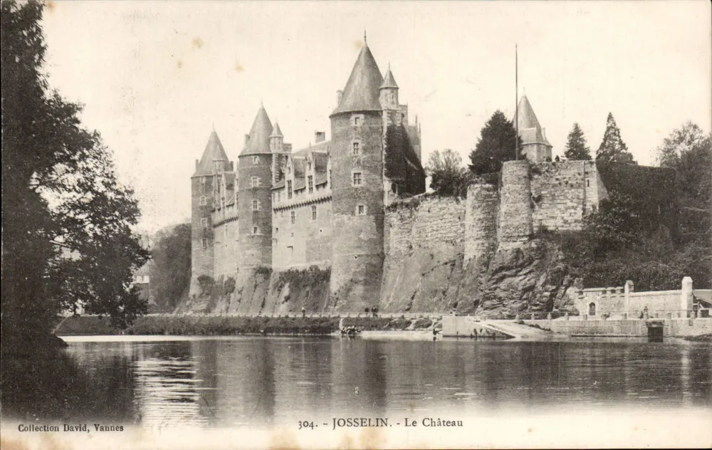 Josselin - O Castelo — Coleção David, Vannes, n°304 - Frente