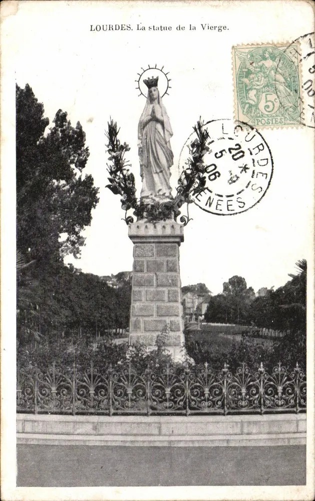 Lourdes. A estátua da Virgem — editor não visível, número de série ilegível - Frente