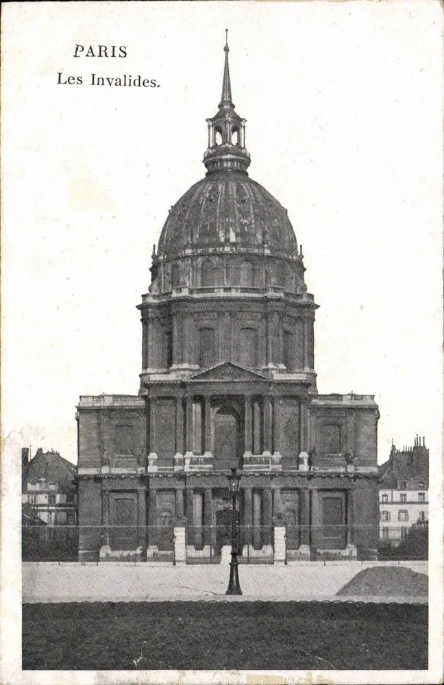 Paris — Les Invalides — éditeur non visible - Frente