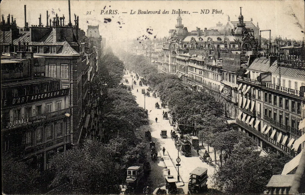 Parigi — Il Boulevard des Italiens — ND Phot, Cointreau Triple - Recto