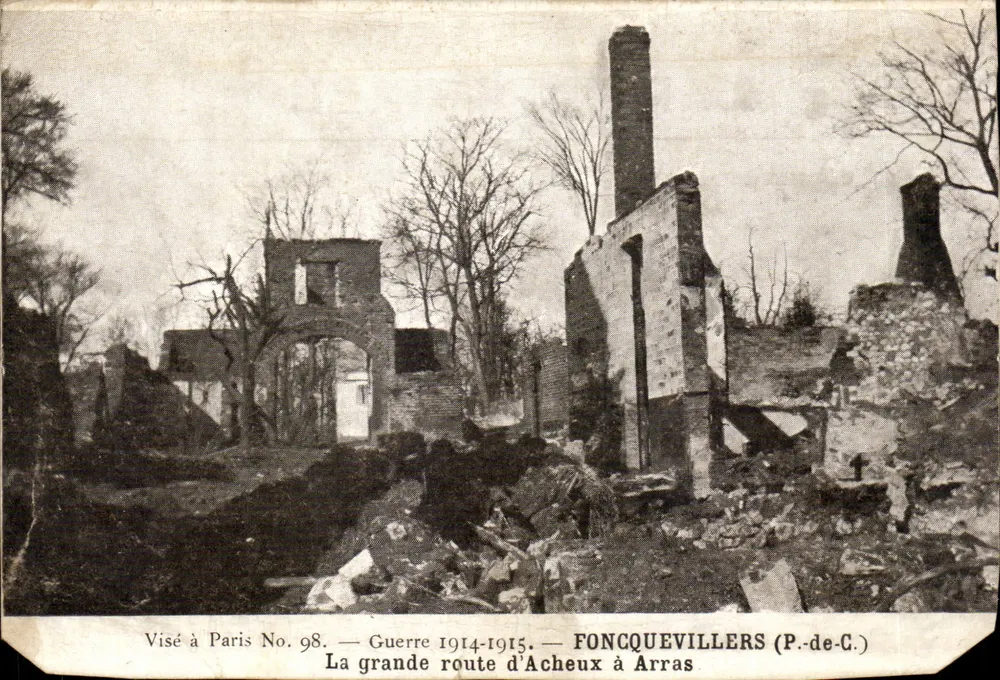 Fonquevillers (P.-de-C.) — Ruinen der großen Straße von Acheux nach Arras — Visé à Paris Nr. 98 - Vorderseite