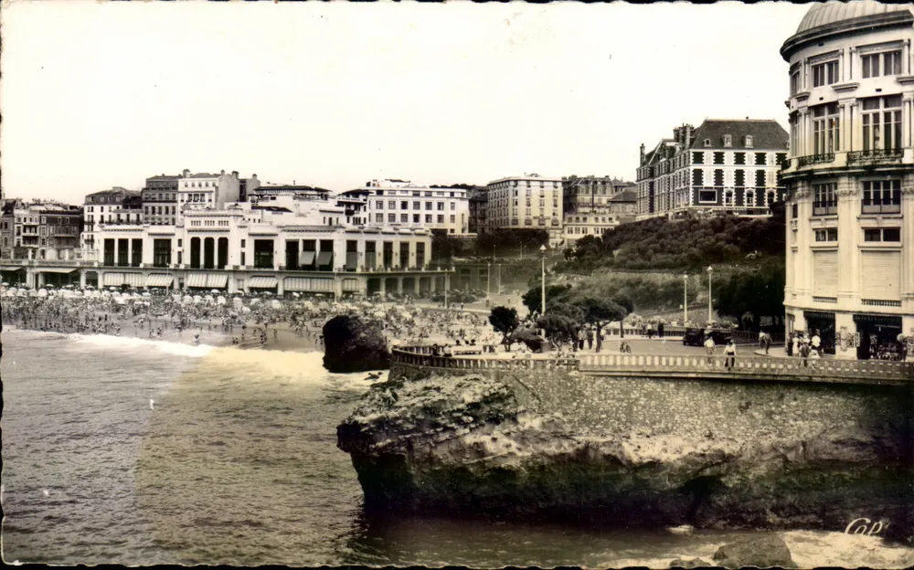 Biarritz — Das Casino und die Rotunde Bellevue — C.A.P., Paris - Vorderseite
