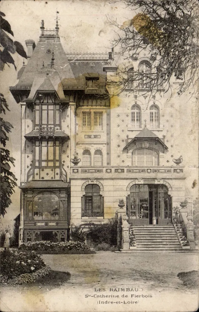 Les Raimbaut — Villa ornée de détails végétaux — éditeur non visible - Frente