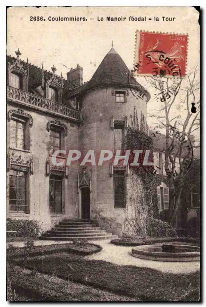 Coulommiers — Das feudale Schloss — Die Turm - Vorderseite