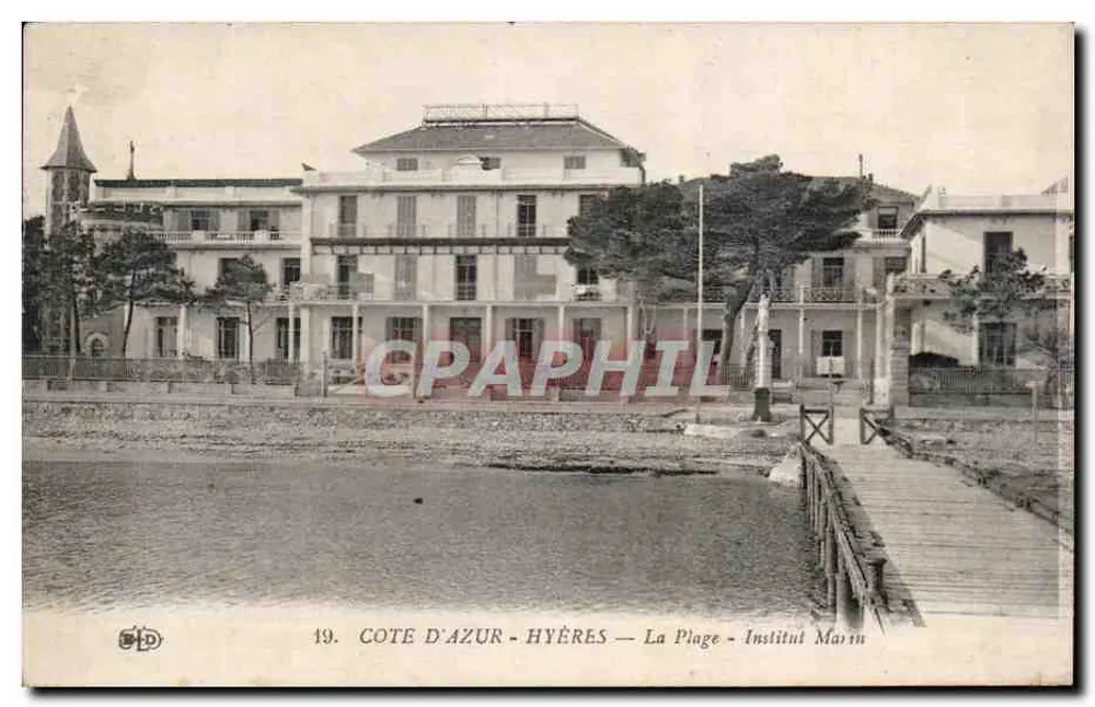 Costa Azul - Hyères — A Praia — Instituto Marin - Frente