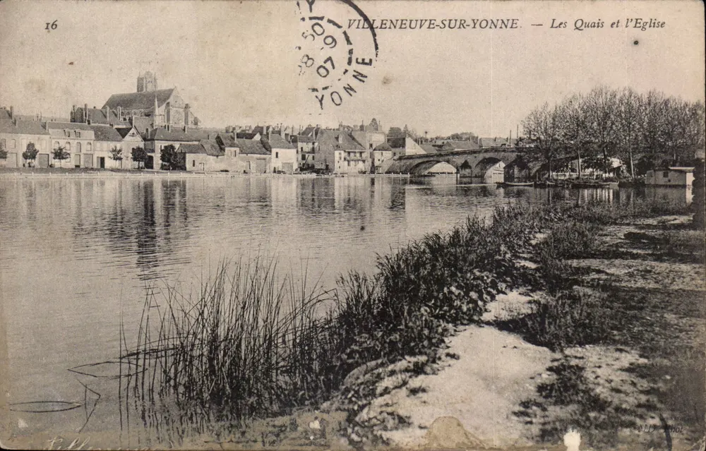 Villeneuve-sur-Yonne — Die Ufer und die Kirche — Verlag: B. Luy, Nr. 16 - Vorderseite