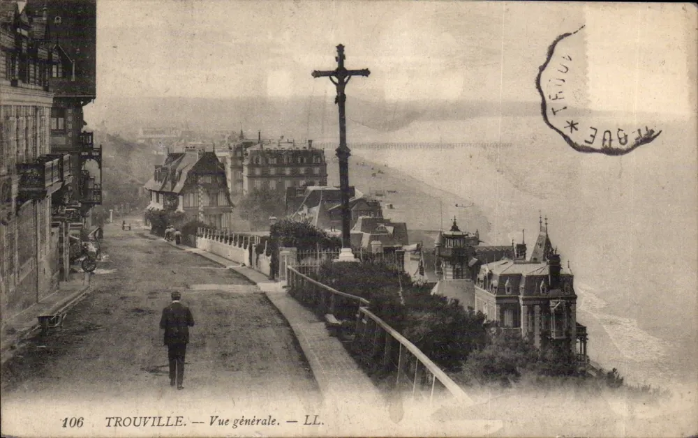 Trouville — Vista Geral — LL. — N° 106 - Frente
