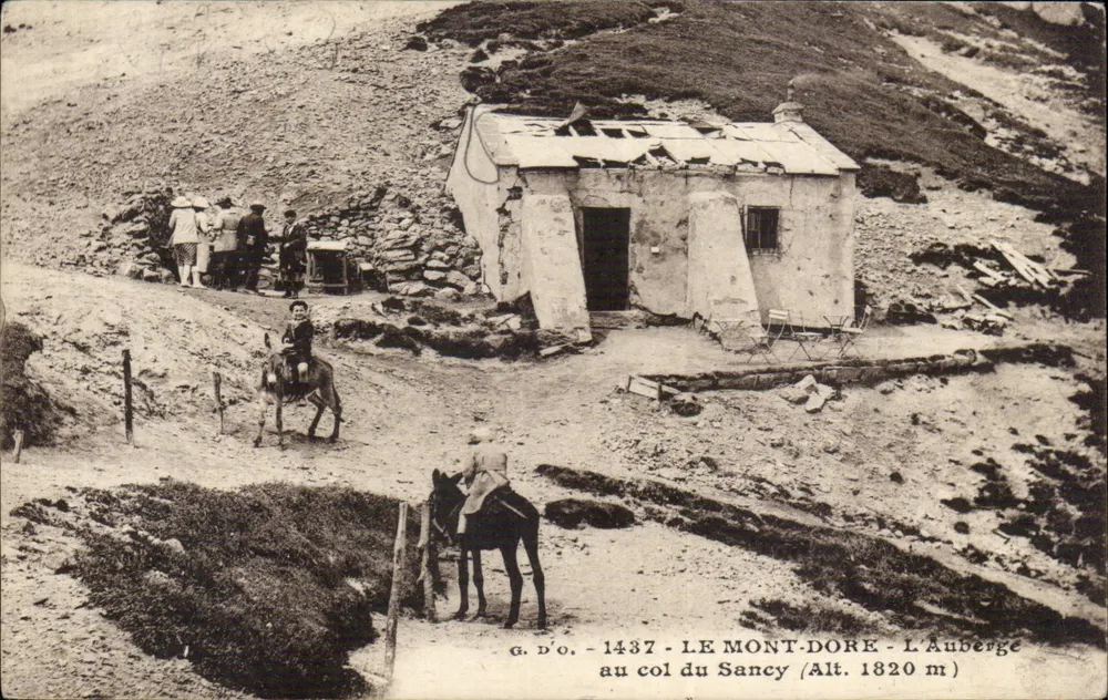 Le Mont-Dore - Die Auberge am Sancy-Pass (Höhe 1820 m) — G. D'O. - 1437 - Vorderseite