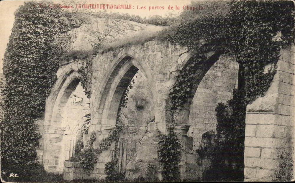 Schloss Tancarville: Die Türen der Kapelle — RC - Vorderseite