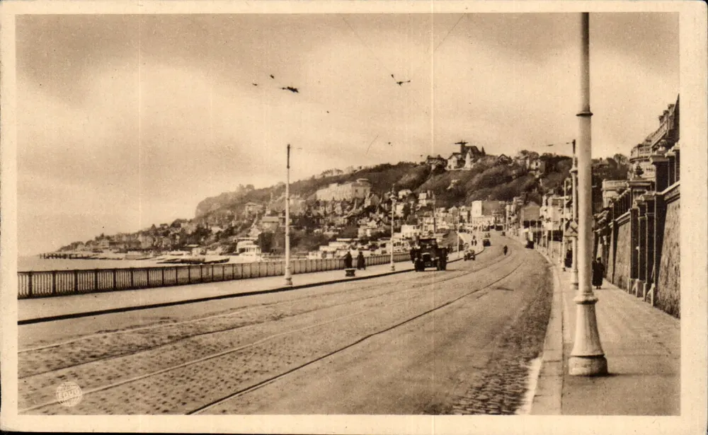 Le Havre — Boulevard Albert 1er e Sainte Adresse — Impresso na França - Frente