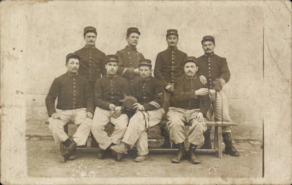 Gruppe von Soldaten — 14. Infanterieregiment — Verleger unbekannt - Vorderseite
