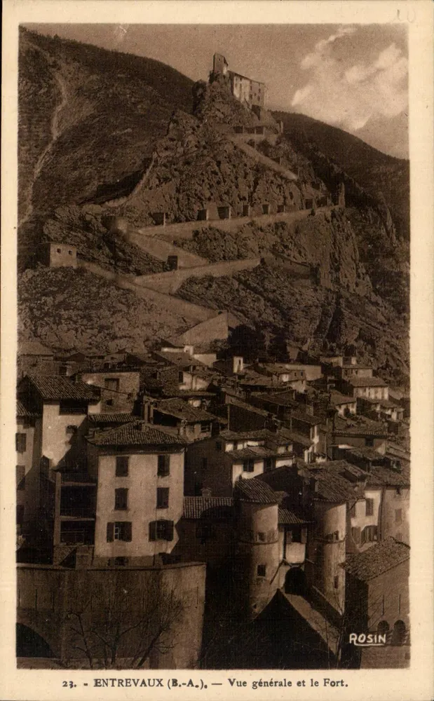 Entrevaux (B.-A.) — Vista general y el Fuerte — ROSIN - Anverso