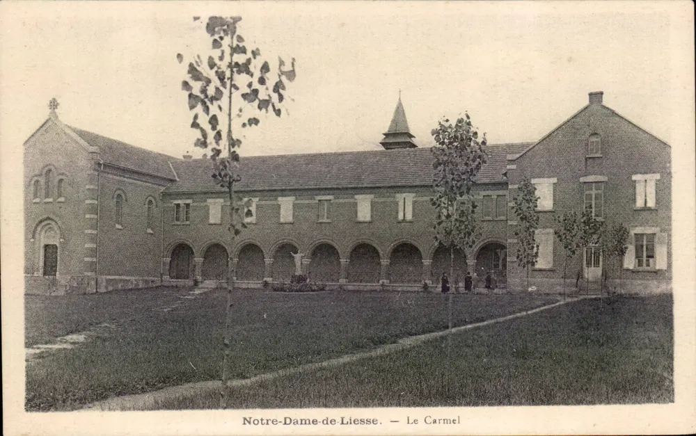 Notre-Dame-de-Liesse — O Carmel — Édit. J. Labbé, Liesse - Frente