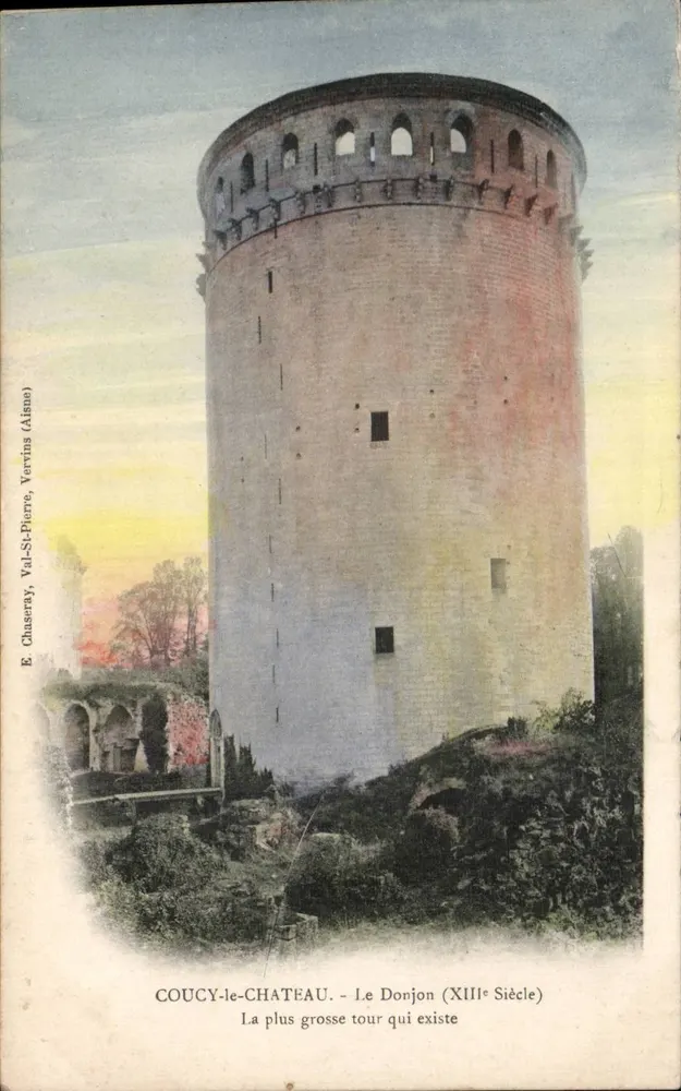 Coucy-le-Château — Wieża (XIII wiek) — E. Chaseray, Val-Saint-Pierre (Aisne) - Awers