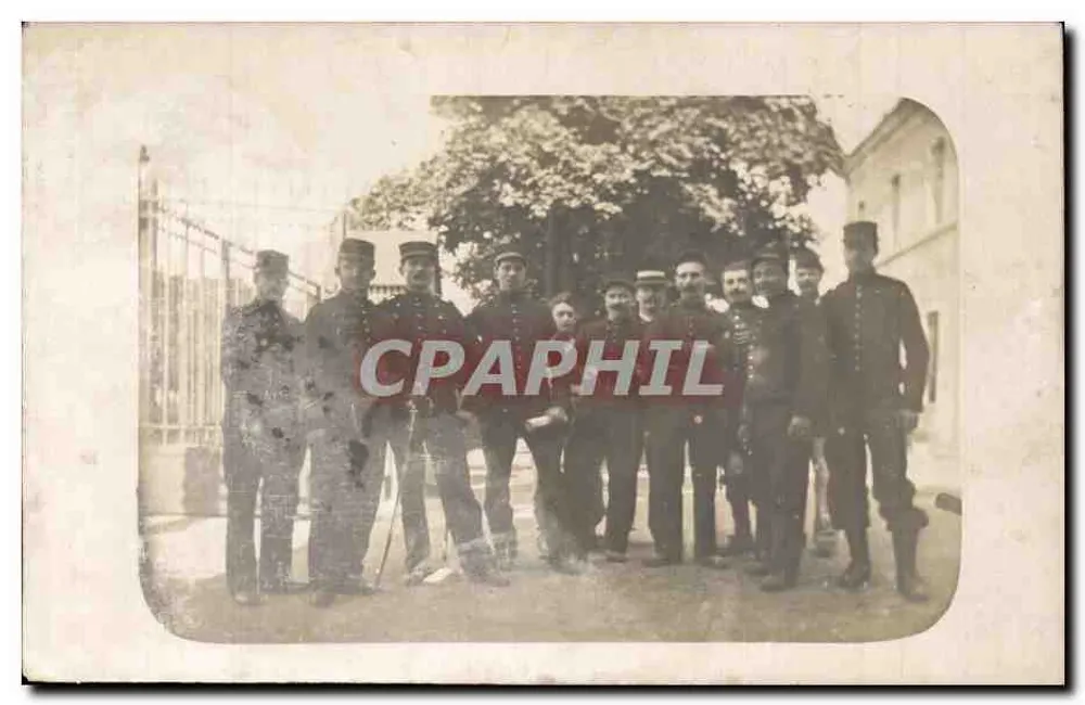 Gruppe von Soldaten — Paris — R. Guilleminot, Bempfling et Cie, Paris - Vorderseite