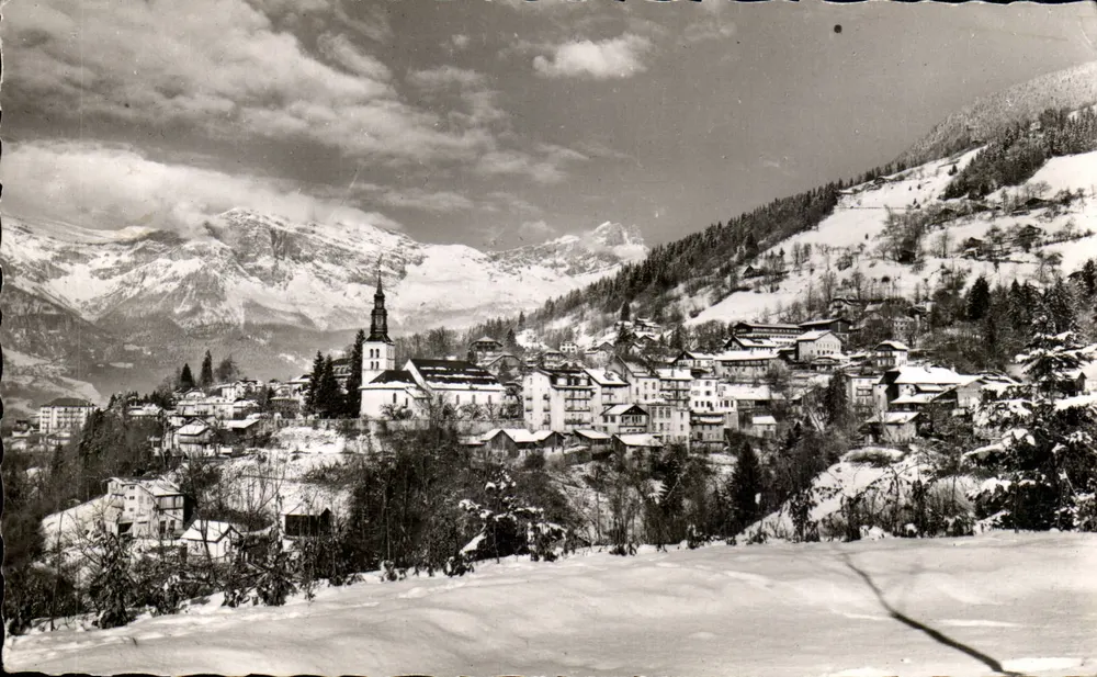 Saint-Gervais — Vista geral (850 m) — Foto RUMEX - Frente