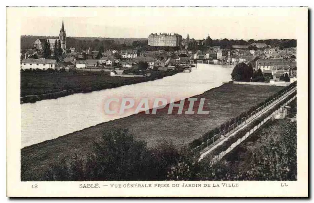 Sablé — Allgemeiner Blick vom Stadtpark aus — LL - Vorderseite