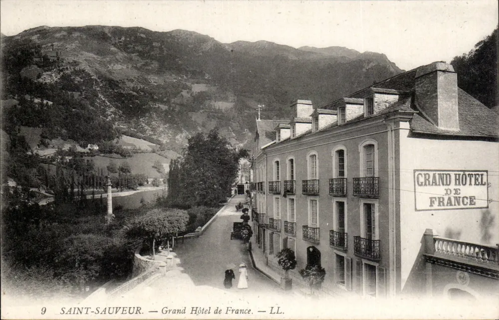 Saint-Sauveur — Grand Hotel de France — LL. - Vorderseite