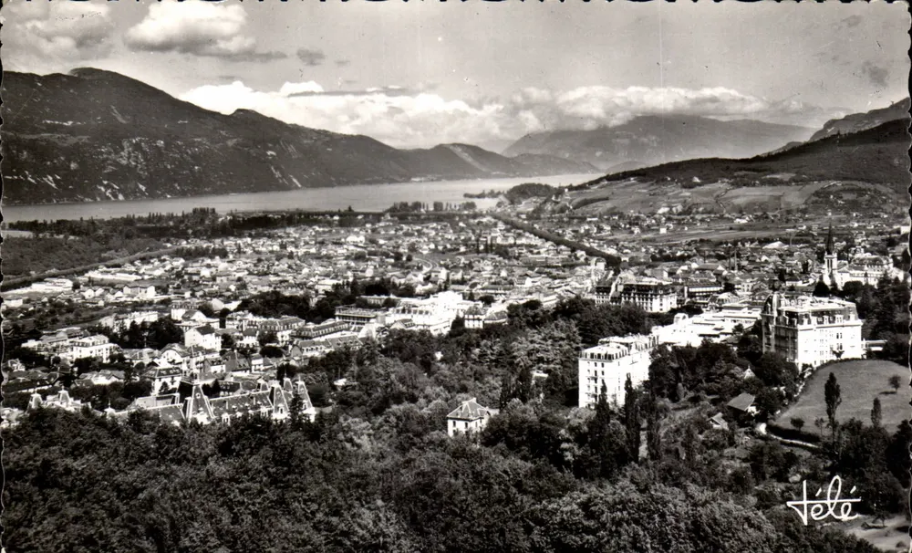 Aix-les-Bains — Vista geral tirada do Panoramique — Edições TÉLÉ - Frente
