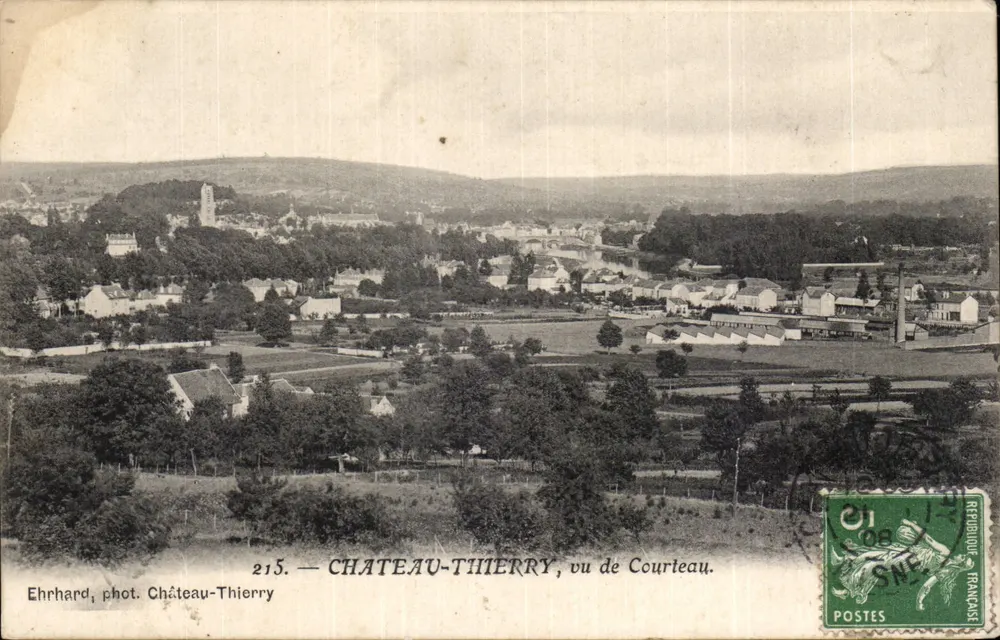 Castelo-Thierry — vista de Courteau — Ehrhard, fot. Castelo-Thierry, n°215 - Frente