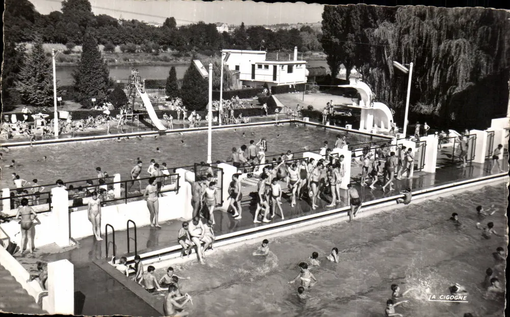 Schwimmbecken von Bellerive — Nautischer Stadion — Ausgabe der Stadtverwaltung - Vichy - Vorderseite