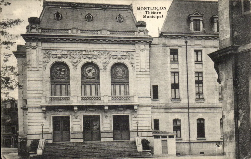 Montluçon — Teatro Municipal — editor desconhecido, número de série não visível - Frente