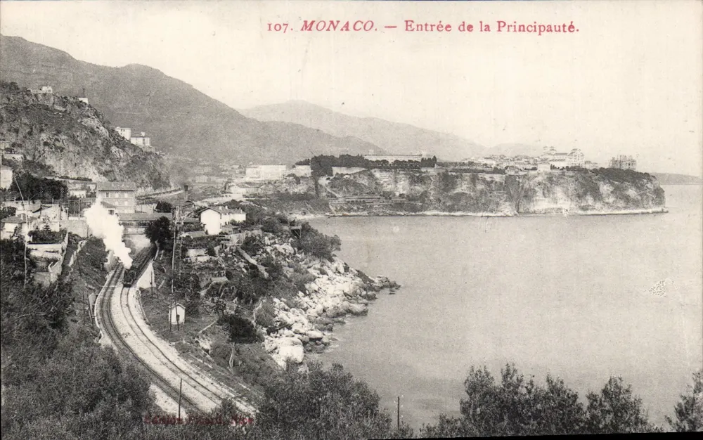 Mônaco — Entrada da Principalidade — Editor: Sociedade Picard, N°107 - Frente