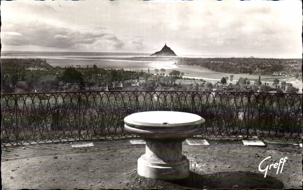 Vista do Monte Saint-Michel — Avranches (Manche) — Greff - Frente
