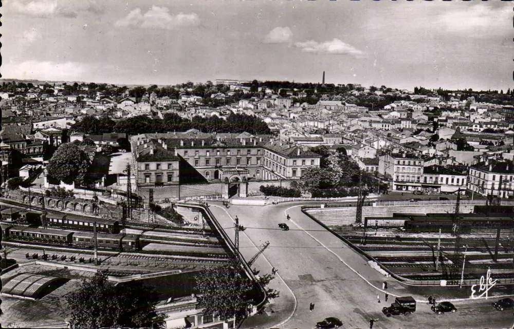 Toulouse — Plateau Jolimont et Colonne commémorative — Édit. Océan - Recto