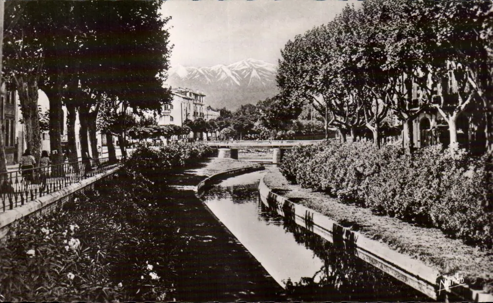 Les Quais Fleuris de la Basse - Le Cantgou - S.N.E. NARBO - Frente