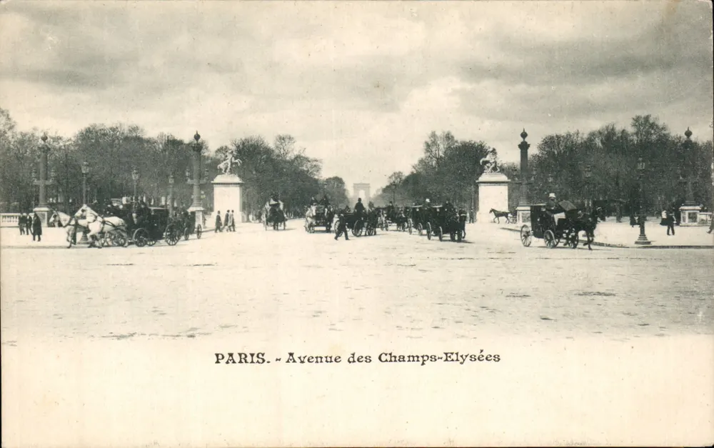 Paris - Avenue des Champs-Élysées — vista panorâmica com carruagens e colunas — editor não identificado - Frente