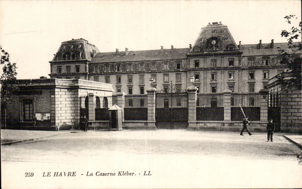 Le Havre - A Caserna Kléber — LL, n° 259 - Frente