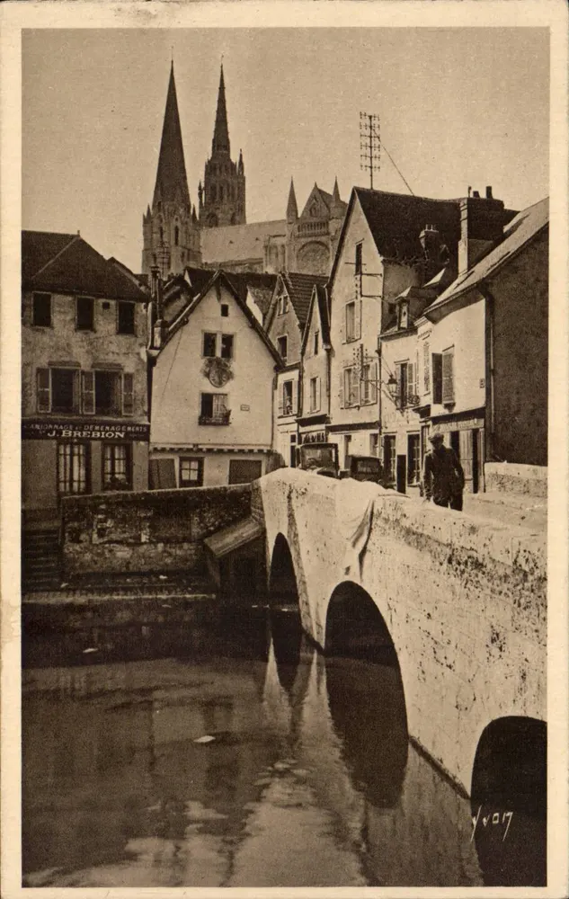 Chartres — Alte Brücke und alte Häuser — J. Brebion - Vorderseite