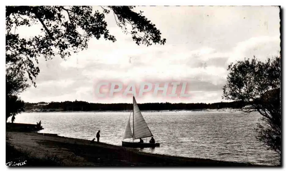 Bassin de Toulouse — Sailing boat on the Basin — Publisher: Photo Véritable, series 37 - Vorderseite
