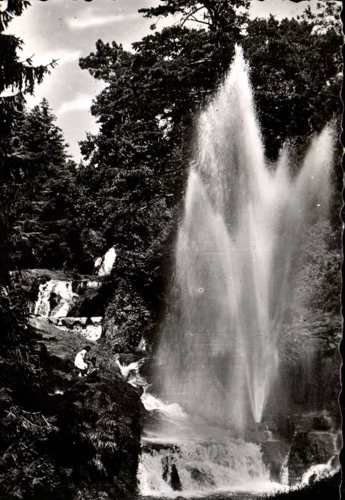 Bassin de Saint-Ferréol — Die Fontäne und Wasserfälle — Éditions d'Art Larrey - Vorderseite