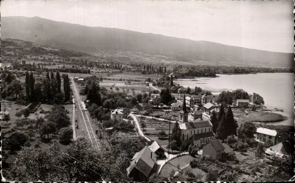 Lago de Annecy — Visão geral — Edições G. Mouche, Annecy, n° 1355 - Frente