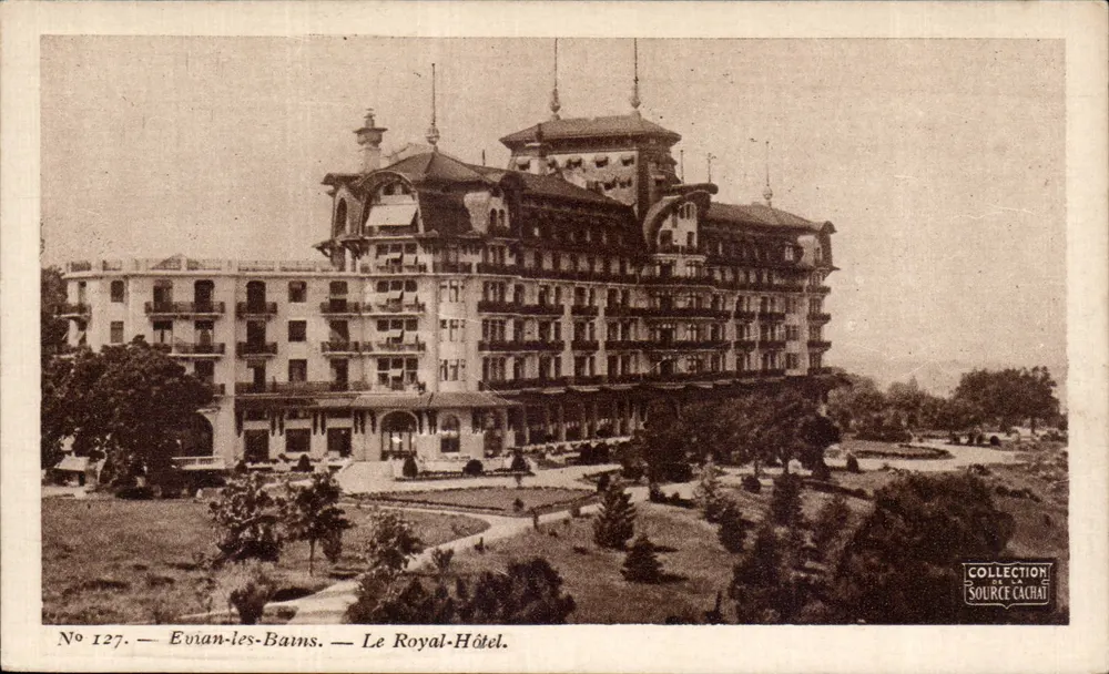 Evian-les-Bains — O Hotel Royal — Coleção da Fonte Cachat, n°127 - Frente