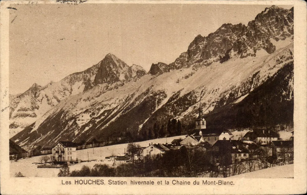 Les HOUCHES, Wintersaison und die Kette des Mont-Blanc — HOTEL-PENSION du MONT-BLANC - Vorderseite