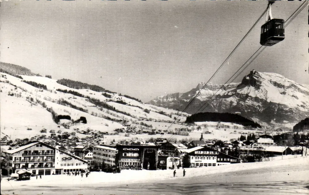 Mégeve (Haute-Savoie) — Seilbahn und Viertel Roche-Brune — Éditions G. ROSSAT-MIGNOD - Vorderseite